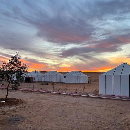 Hotel Merzouga Dunes Luxury Camps Extérieur photo